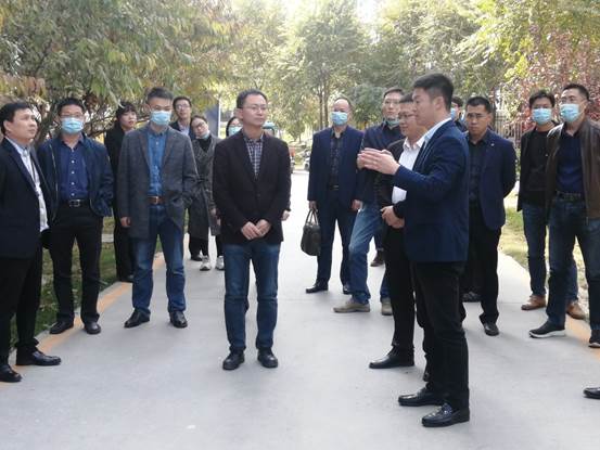 说明: E:\王立群\网站维护\管理工程学院\新闻动态\学院走访京博乐安置业有限公司-20201030\1.jpg