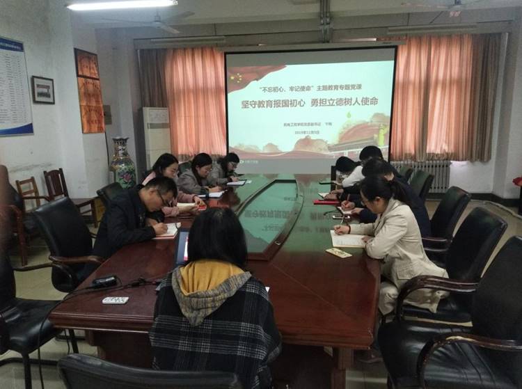 说明: /__local/7/CA/4F/17613CBCADCEB294266C13A7E90_88D4317E_17FAB.png