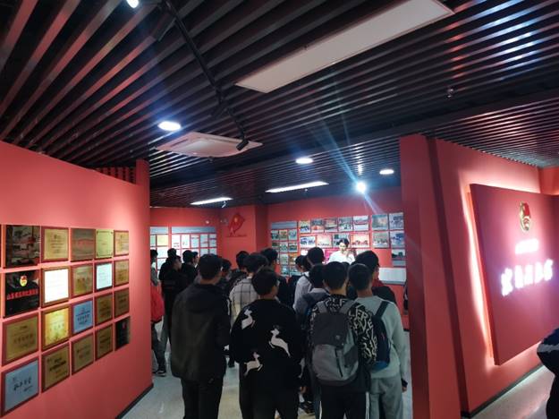 说明: /__local/1/17/B4/F5542661BB9A7B9FE4D614750A2_0B1B7531_E5EF1.png